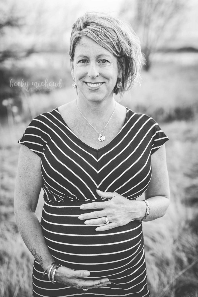 black and white pregnancy portrait in Loveland, Colorado